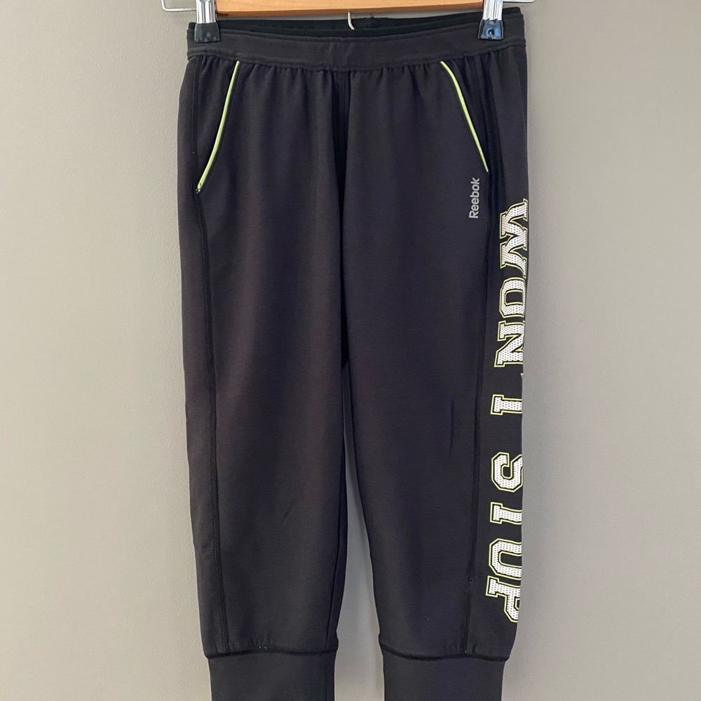 Reebok Cropped Joggers Girls Small Black Running Stretch Breathable Gym Youth